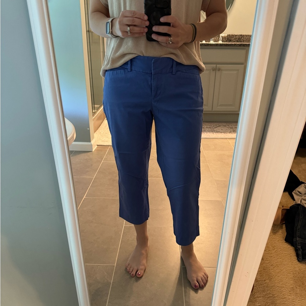 Lift size 4 chinos